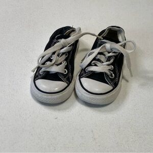 Converse all star black and white lace up sneakers toddler size 5